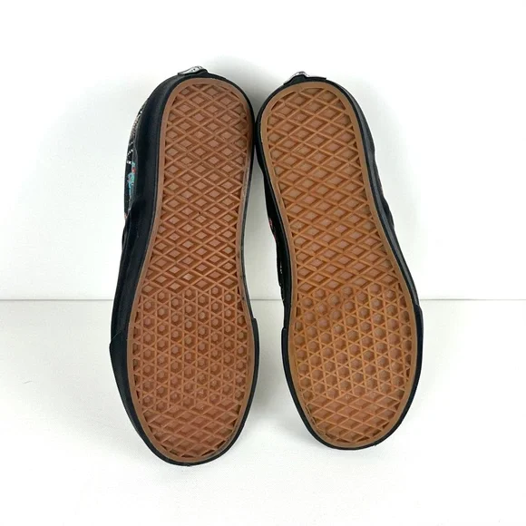 Vans x Toy Story 'Sids Mutants' Classic Slip-On Sneaker - Picture 14 of 14